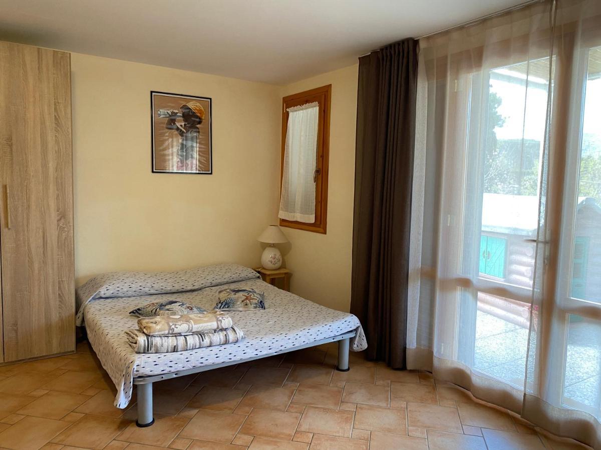 Villetta Di Rosa Procchio  Zewnętrze zdjęcie